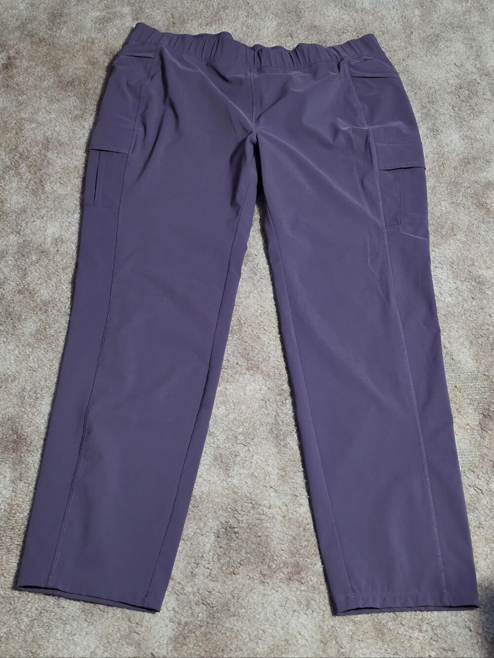 Eddie Bauer Womens Stratify Cargo Pants — Purple Excellent Condition
